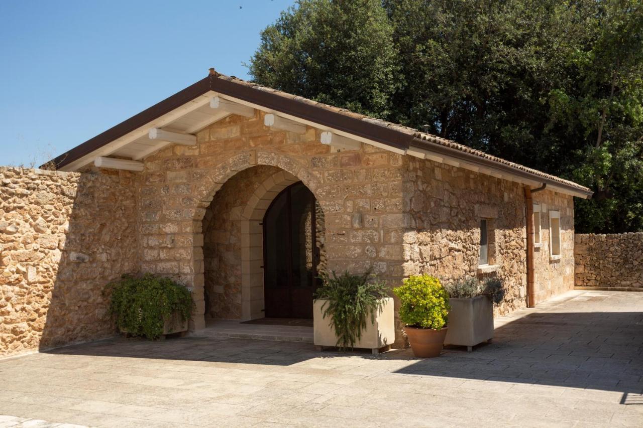 Masseria Borgo Mortella Lecce Exterior photo
